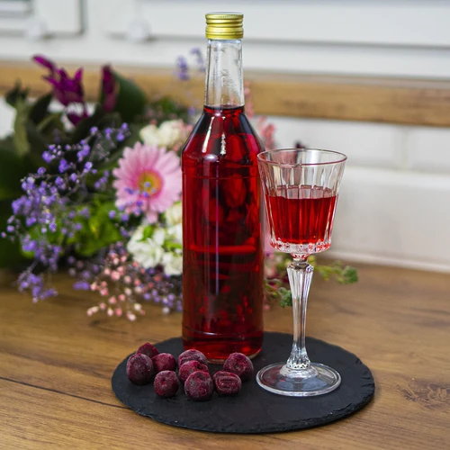 500 ml-es, egyenes falú, vodkához való palack csavarzárral - 8 db - 9