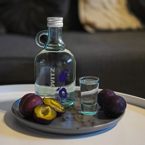 500 ml-es palack csavaros kupakkal és kétszínű Slivovitz nyomattal - 4 db - 8