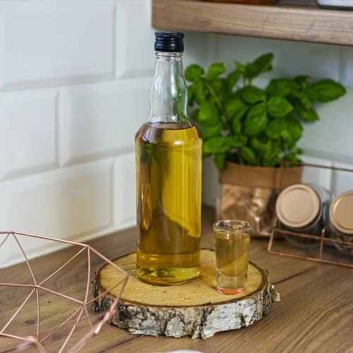 500 ml-es vodkaüveg - 8 db. - 3
