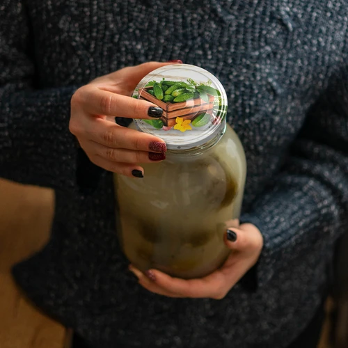 Befőttesüveg TO 2 l, Ø 82/6, színes csavaros tetővel + csipesz - 5