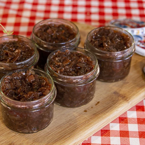 Egyenes falú 235 ml-es (fi82) befőttesüveg fekete kupakkal, 6 db - 5
