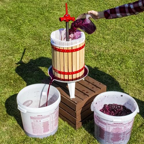 Erjesztő tartály fedéllel 30 L - 16