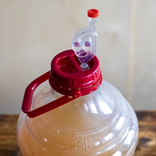 Könnyű, törhetetlen borballon fogantyúval, 25 L - 14
