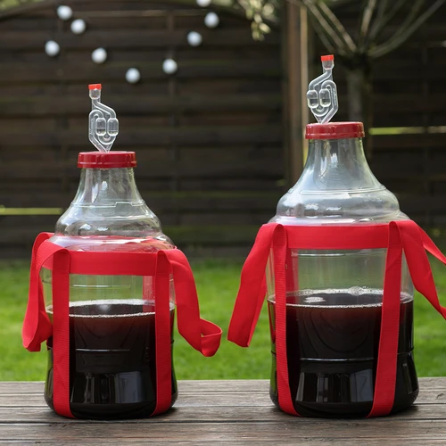 Könnyű, törhetetlen boros ballon hevederekkel, 10 L - 9