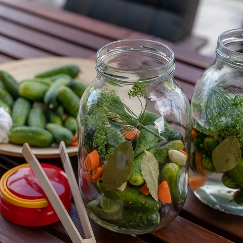 TO 3 L befőttesüveg műanyag csavaros kupakkal + csipesz fi 100 - 9